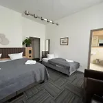 住宿加早餐酒店 Bregenz 4*