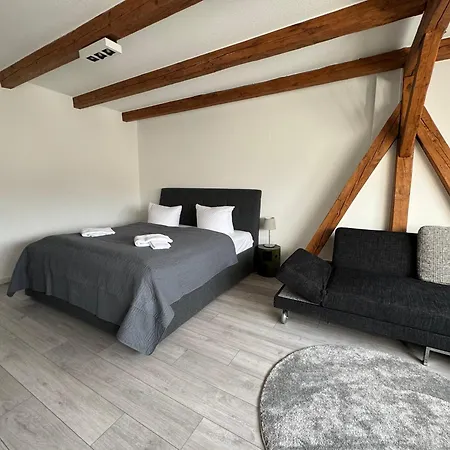 Alojamento de Acomodação e Pequeno-almoço Bregenz 4*